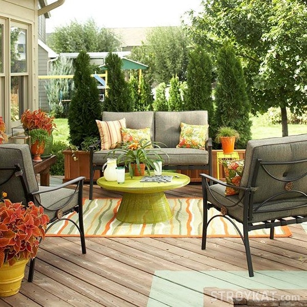 15 Superb Garden Retreat Designs