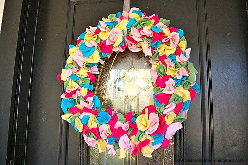 10 Fabulous DIY Ways to Recycle Old Tees t shirt wreath tutorial