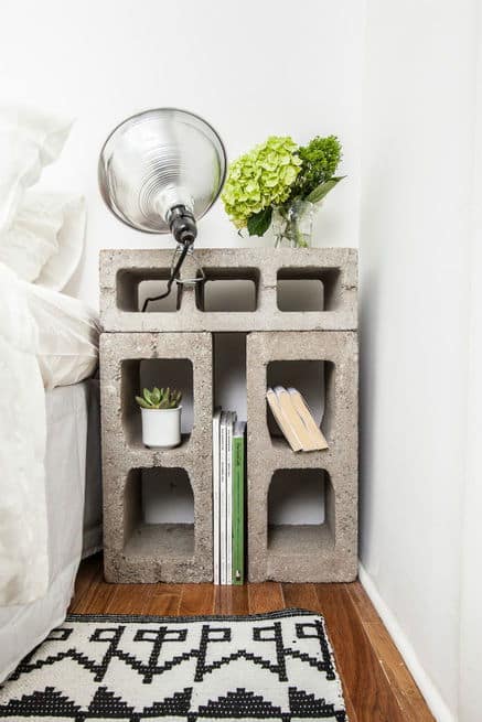 20 Creative Uses of Concrete Blocks in Your Home and Garden 13