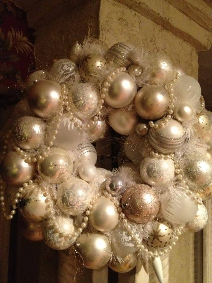 20+ Shabby Chic Christmas Wreaths