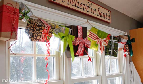 25+ Inspiring Last Minute Christmas Windows Decorating Ideas