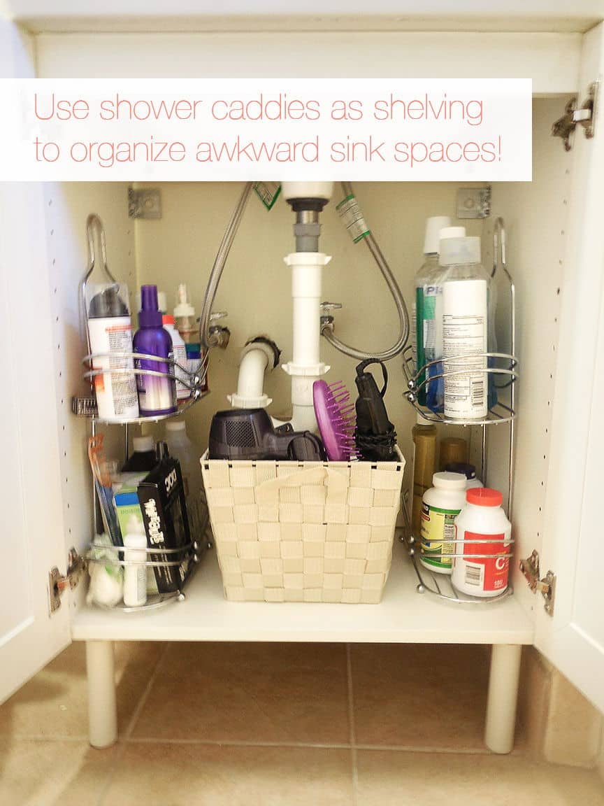 20+ Brilliant DIY Storage And Organization Hacks For Small Bathrooms