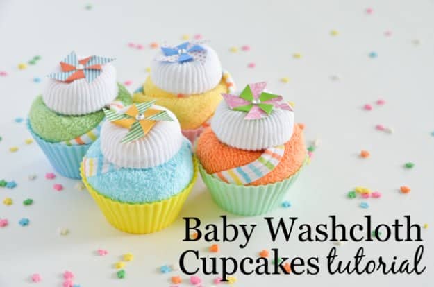 35+ Fabulous DIY Baby Shower Gifts