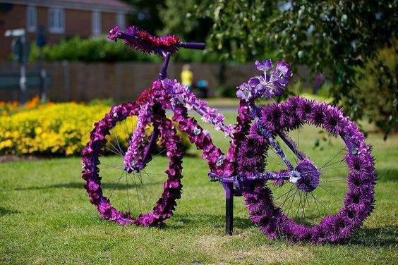 20 Awesome Bicycle Planter Ideas