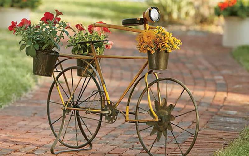 20 Awesome Bicycle Planter Ideas