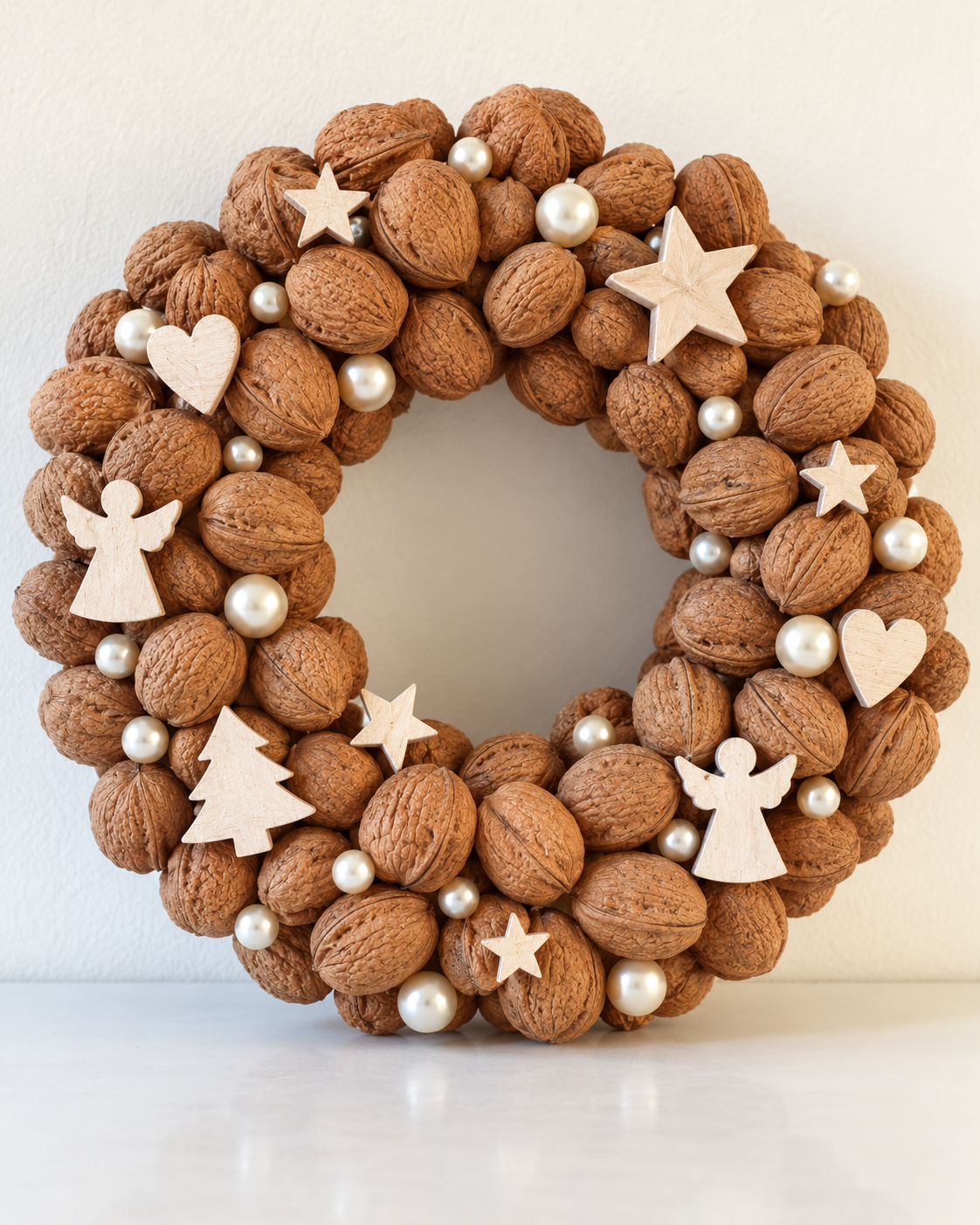 Creative Ideas for Christmas Decorations Using Walnut Shells Creative Ideas for Christmas Decorations Using Walnut Shells Christmas Decorations Using Walnut Shells 2