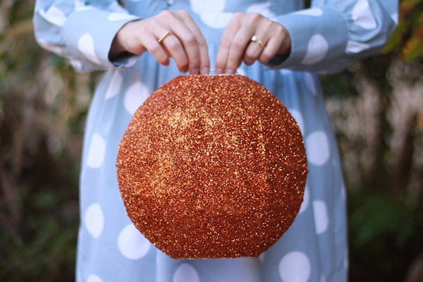 Cover Paper Lanterns with Glitter