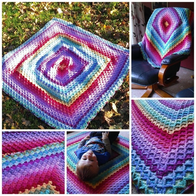 Crochet-Baby-Blanket-with-Free-Pattern-7