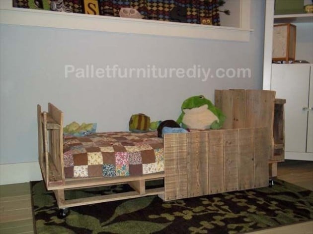 20+ DIY Kids Pallet Furniture Ideas and Projects