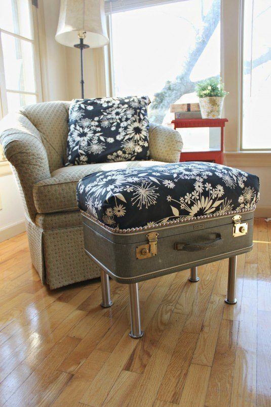 10+ Creative DIY Ottoman Ideas