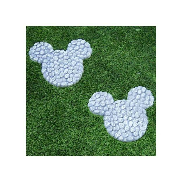 15+ Lovely Decorative Stepping Stone