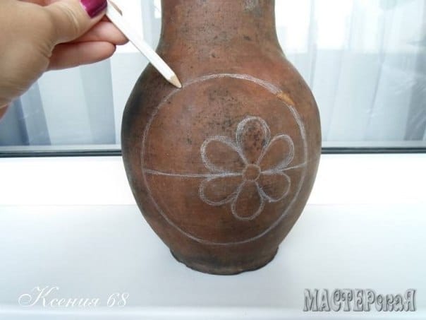 Floral bean decorated Vase02