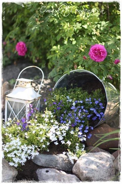 Flower Planters 11