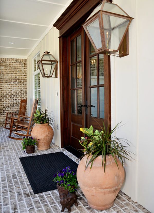 15 Gorgeous Front Door Flower Decorations