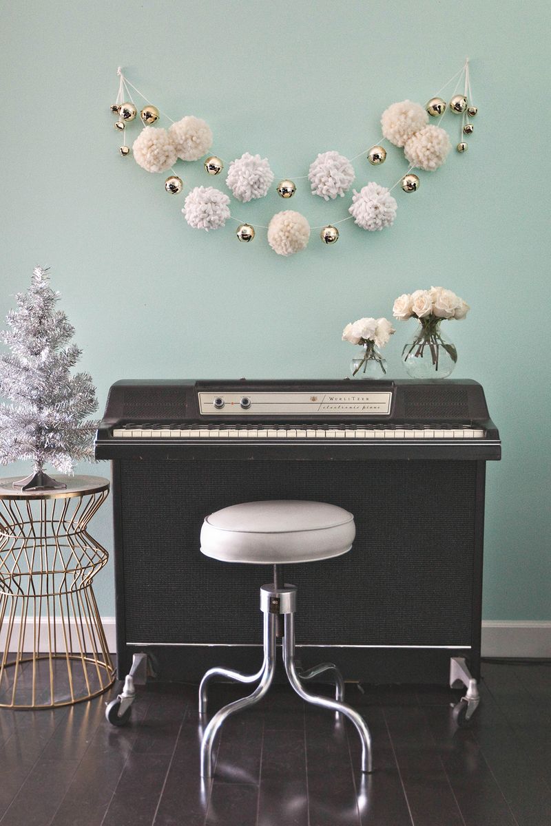 Giant Pom Pom Garland