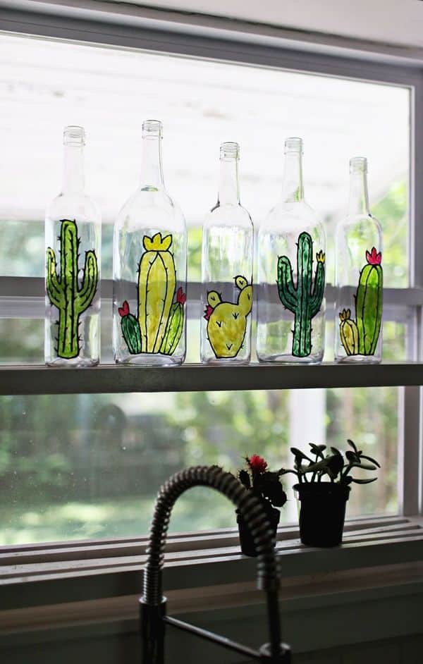 25+ DIY Wonderful Glass Bottle Art