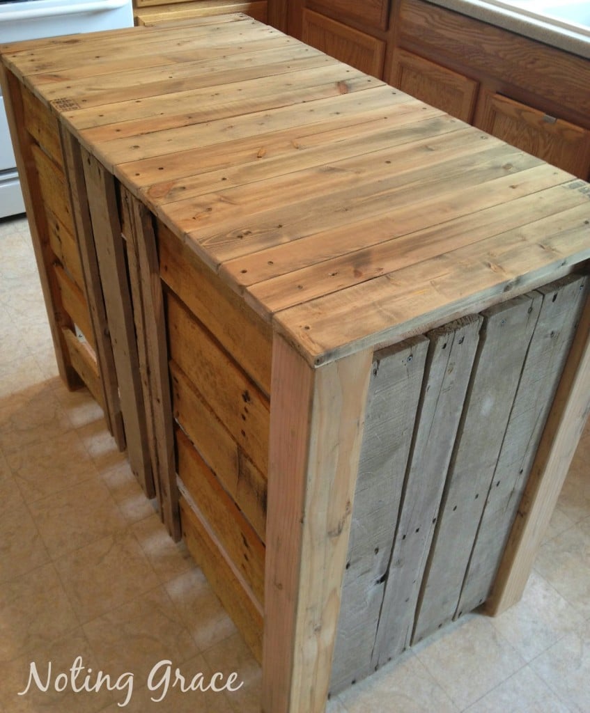 TOP 10 DIY Pallet Furniture Ideas