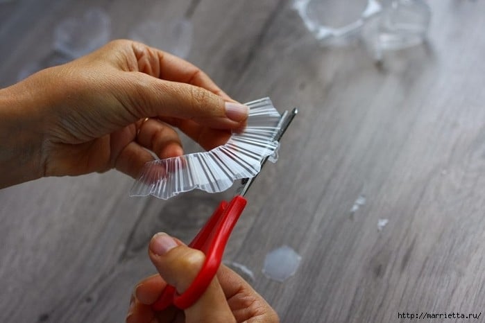 How to Make Plastic Flower Bouquet from Egg Box