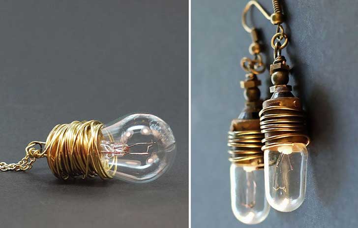 20+ Fantastic DIY Ways To Recycle Old Light Bulbs