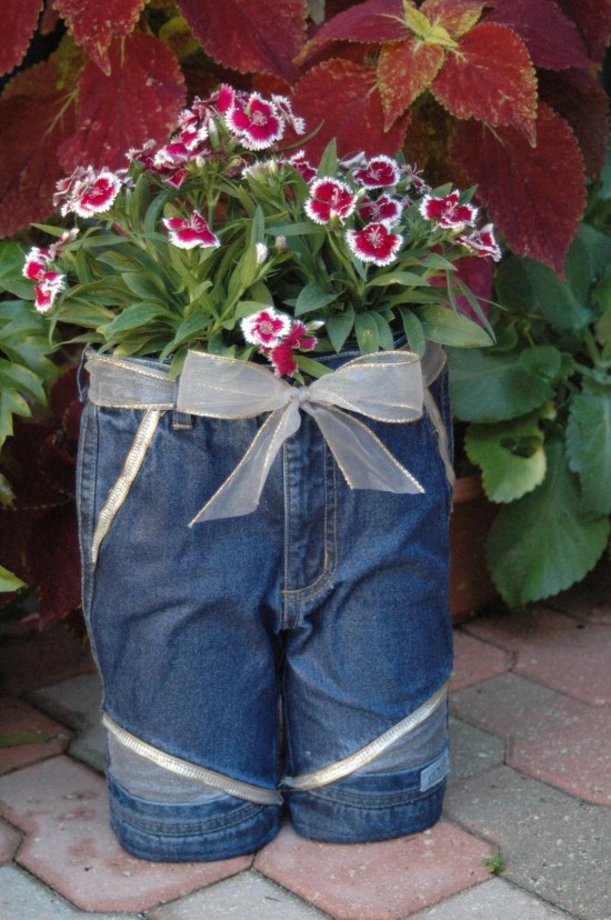 DIY Fun Recycled Jean Planter