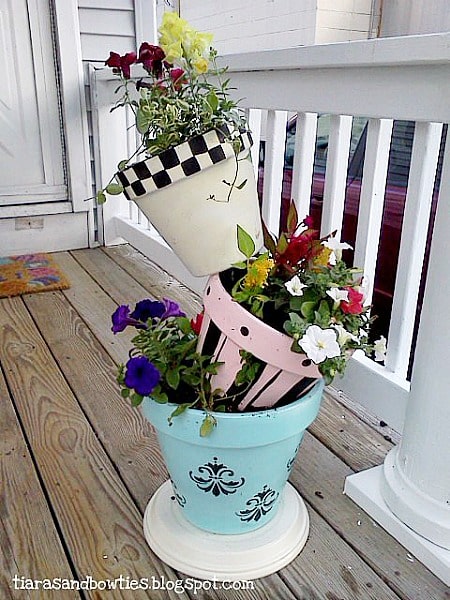 15+ Wonderfull DIY Stacked Flower Pots