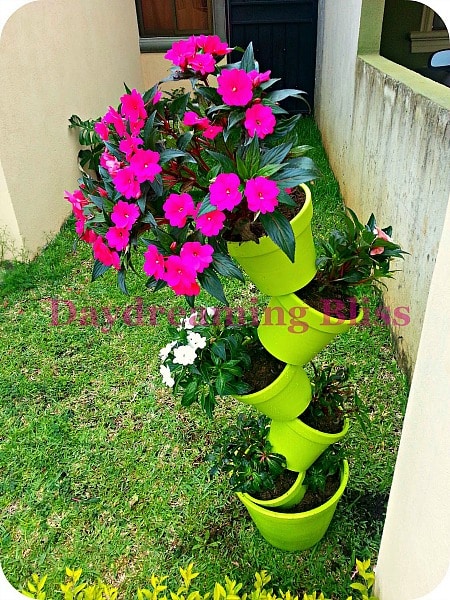 15+ Wonderfull DIY Stacked Flower Pots