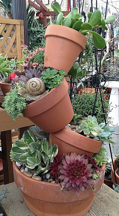 15+ Wonderfull DIY Stacked Flower Pots