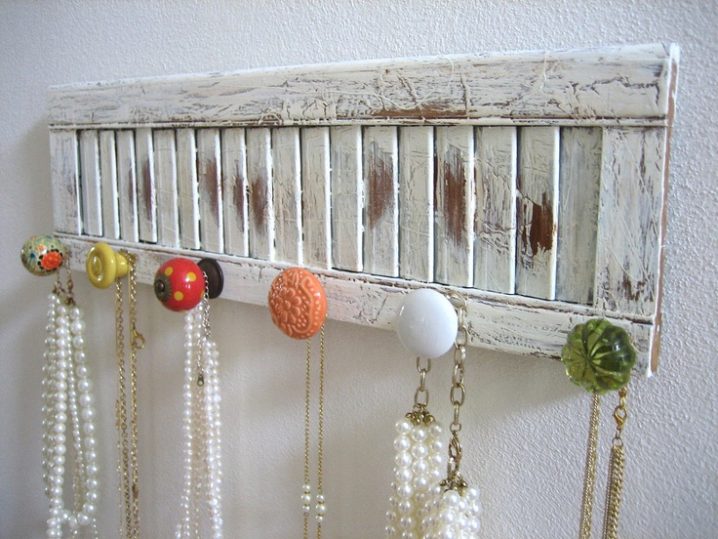 10+ Wonderful DIY Window Shutter Ideas