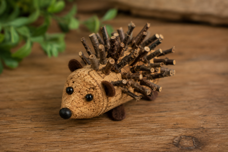 Animals Made with Cork Stoppers: Creative DIY Ideas for Charming Recycled Crafts Animals Made with Cork Stoppers: Creative DIY Ideas for Charming Recycled Crafts animals made with cork stoppers 7