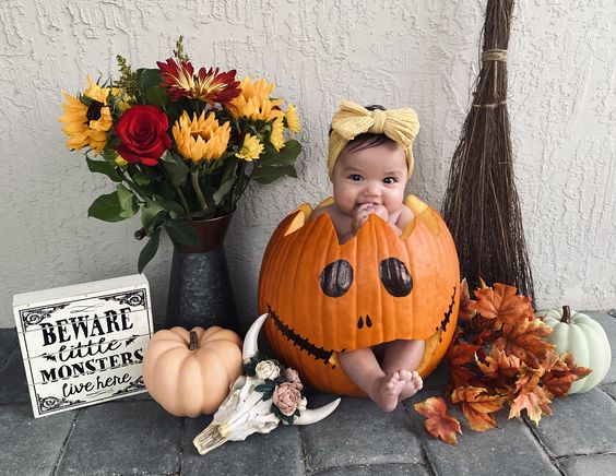 baby first halloween 4