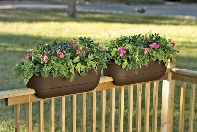 12+ Wonderfull Balcony Flower Boxes