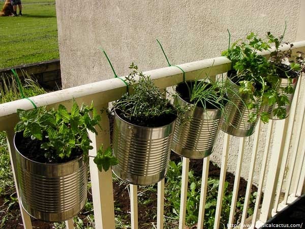 balcony-flower-boxes-11