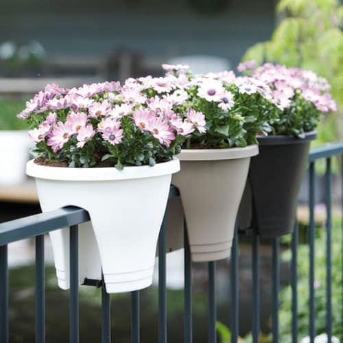 12+ Wonderfull Balcony Flower Boxes