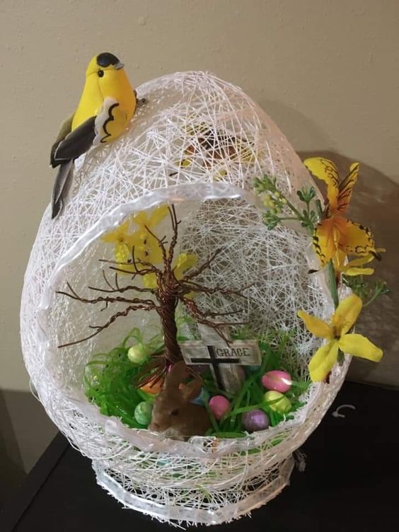 balloon and yarn decor creative diy ideas 8