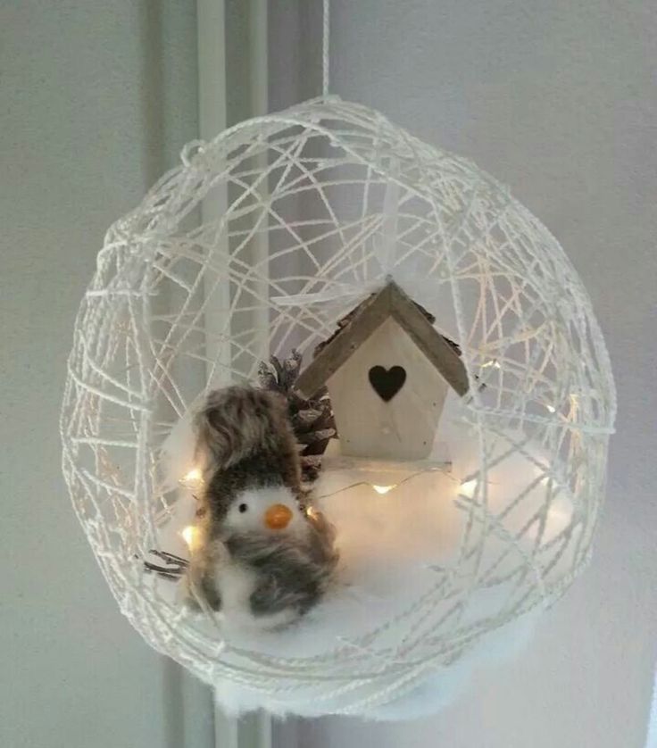 balloon and yarn decor creative diy ideas
