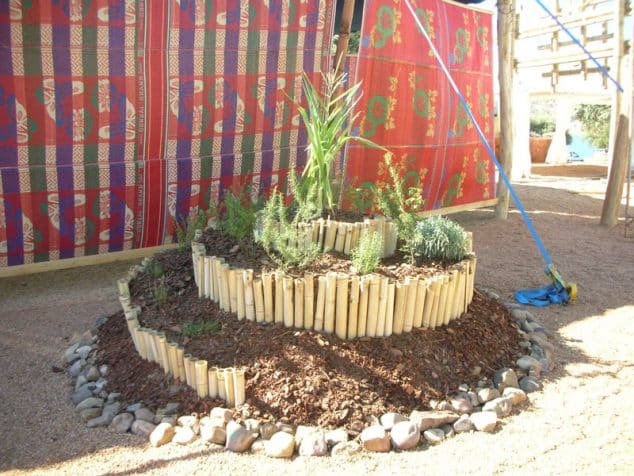 15+ Fantastic DIY Bamboo Creatively For Your Garden