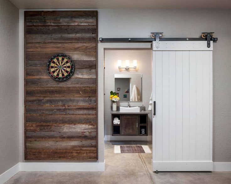 15+ Charming Barn Doors Reuse Ideas