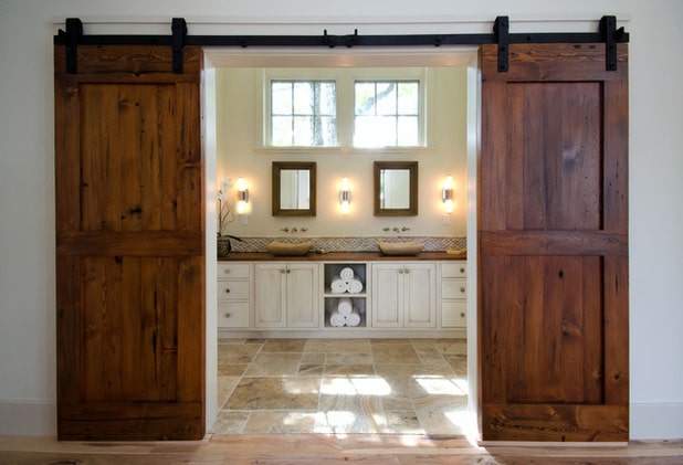 15+ Charming Barn Doors Reuse Ideas