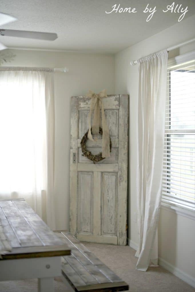 15+ Simple and Creative Ideas To Reuse Old Barn Doors