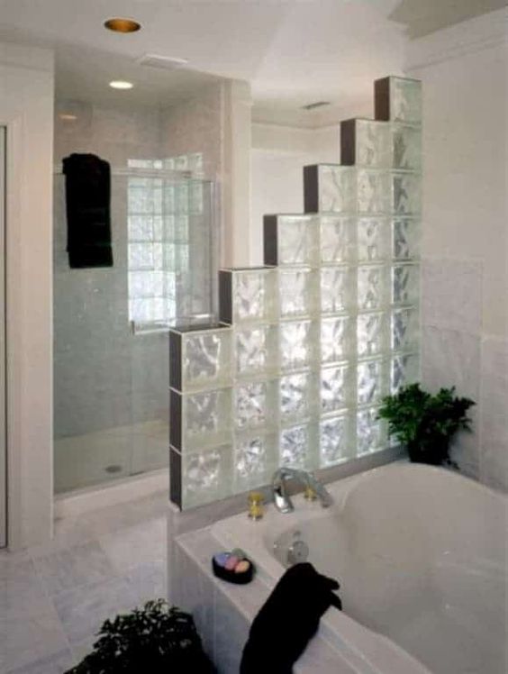 15+ Bathroom decorated with glass blocks