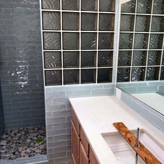 bathroom decorated with glass blocks 4