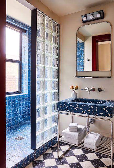 bathroom decorated with glass blocks