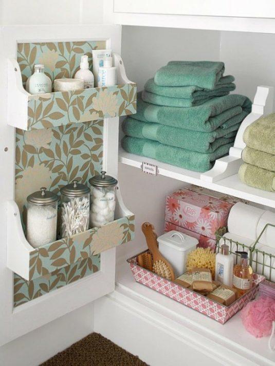 15+ Fantastic Bathroom Organizational Hacks