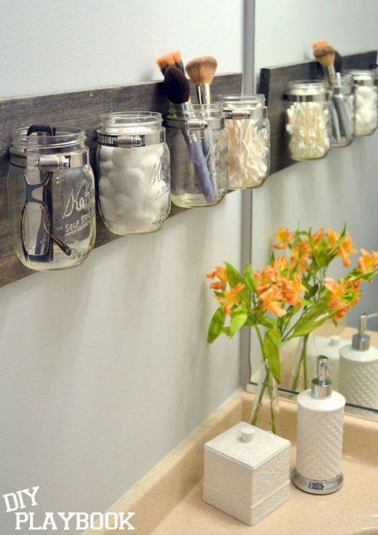 15+ Fantastic Bathroom Organizational Hacks