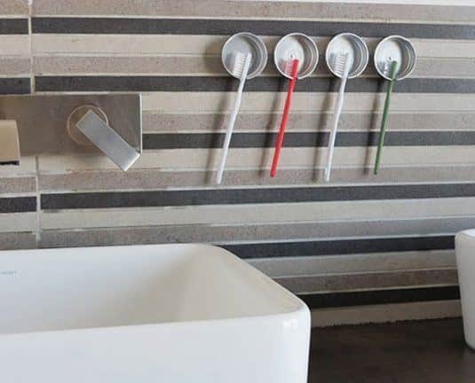 15+ Fantastic Bathroom Organizational Hacks