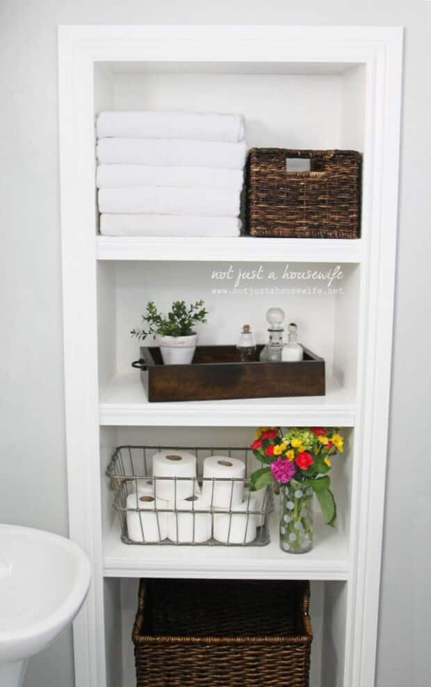 20+ Brilliant DIY Bathroom Shelf Ideas