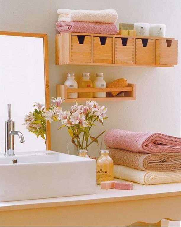 15+ Lovely DIY Bathroom Storage Ideas