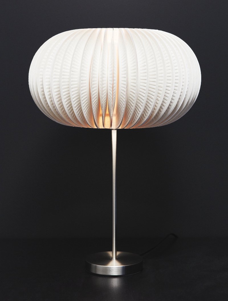 beautiful lamp from paper plates051