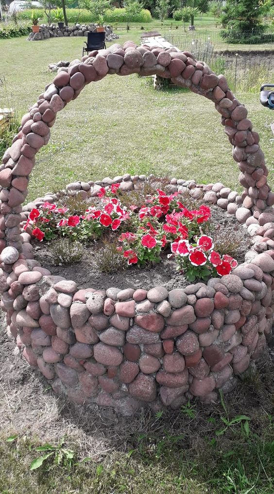 Chic Stone Planter Ideas for Your Garden