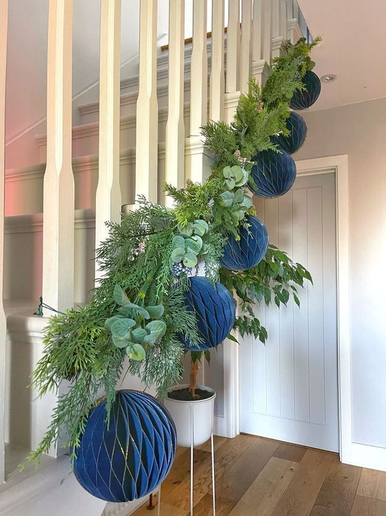 blue christmas decor ideas 8